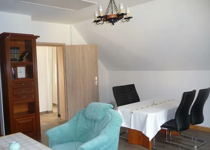 Nr- Mit Ladestation Für E-autos *